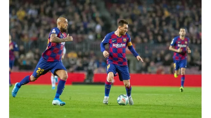 Diario Sport pone a Arturo Vidal como "el desorden preferido de Messi"