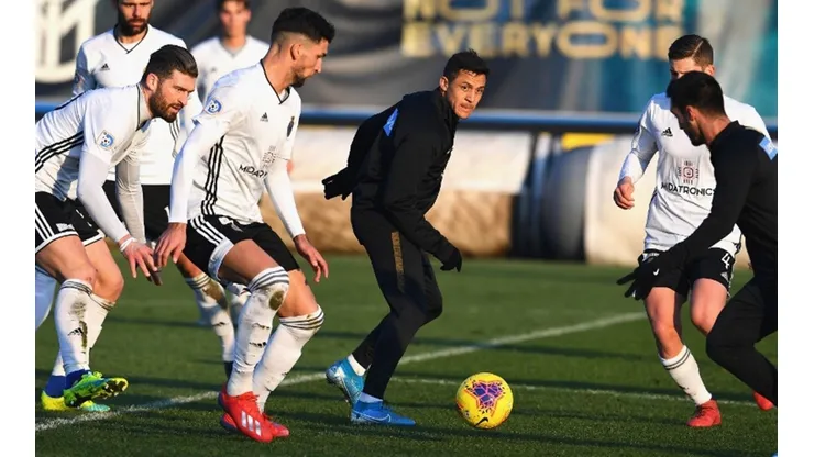 Alexis Sánchez espera su regreso oficial a las canchas para este sábado en Inter-Atalanta