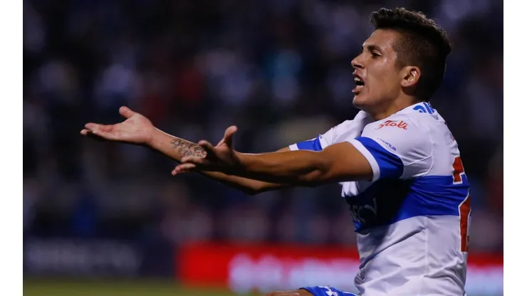 Lobos deberá partir por una temporada a Everton.