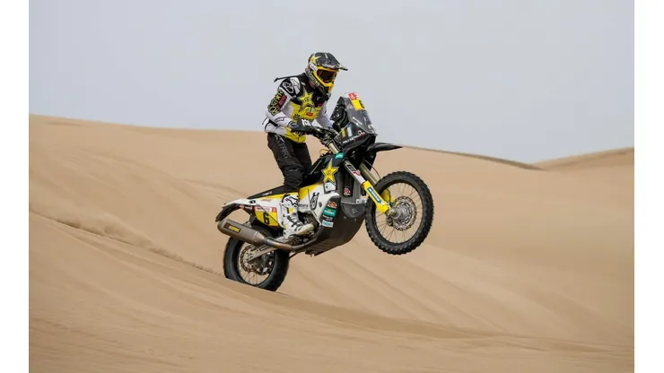 Quintanilla tuvo una buena jornada en el Dakar y se acercó al podio de la competencia