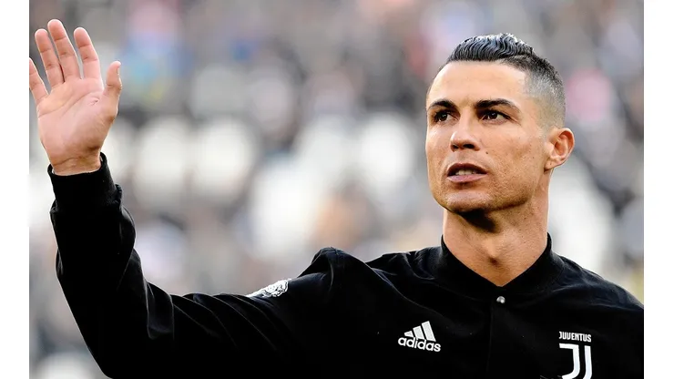 Cristiano Ronaldo sorprende a todos con antiguo dispositivo