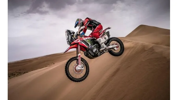 Nacho Cornejo tuvo una destacada participación en la cuarta etapa del Dakar