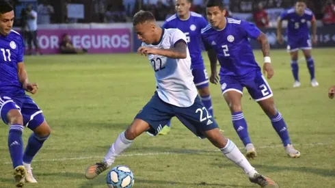 Argentina y Paraguay ofrecieron un disputado partido en cancha de Platense