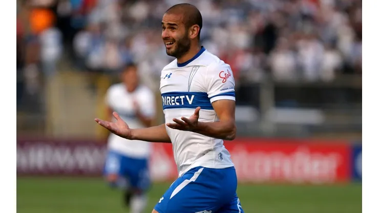 El artillero argentino se va de la UC con tres títulos.