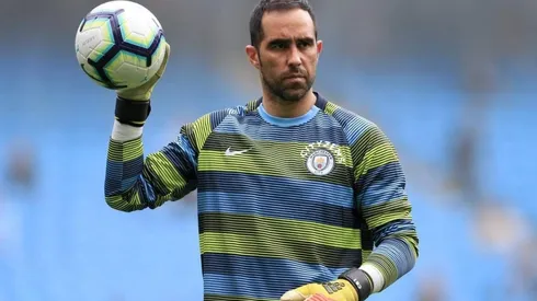 Claudio Bravo tendrá otra oportunidad como titular en el Manchester City