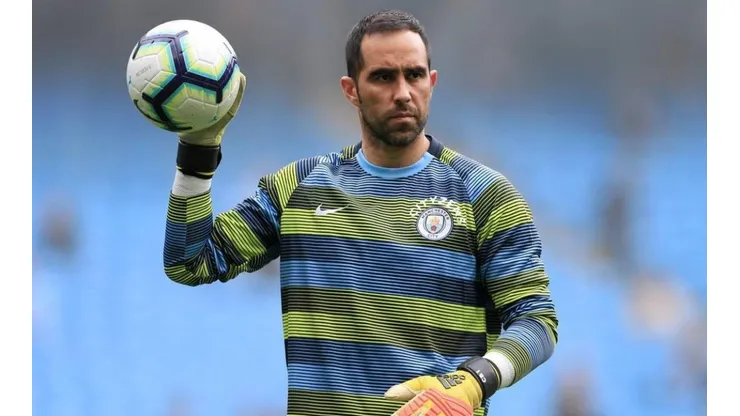 Claudio Bravo tendrá otra oportunidad como titular en el Manchester City