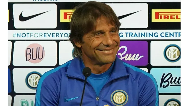 Conte espera mantener la punta de la Serie A este lunes, ante Napoli