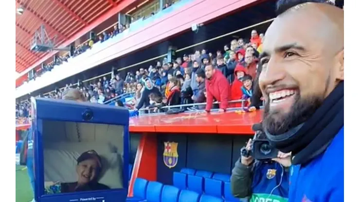 Arturo Vidal le entregó un lindo momento a un niño hospitalizado