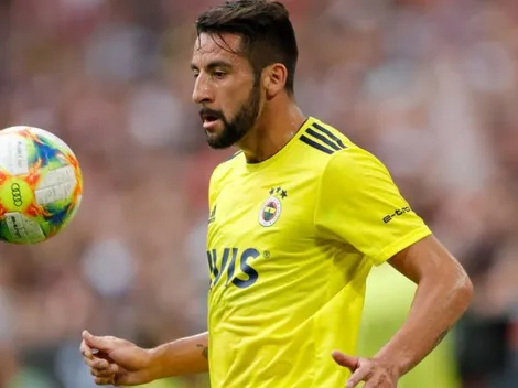 Juan Román Riquelme vuelve a la carga por los chilenos y Mauricio Isla se acerca a Boca Juniors