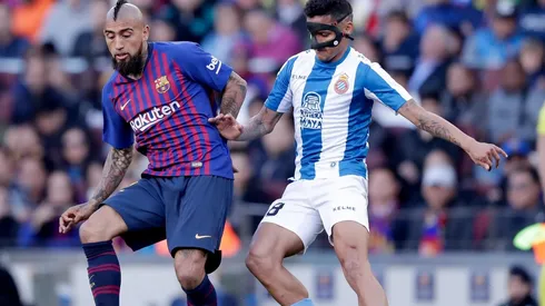 Con polémica será el regreso de Vidal al Barcelona.