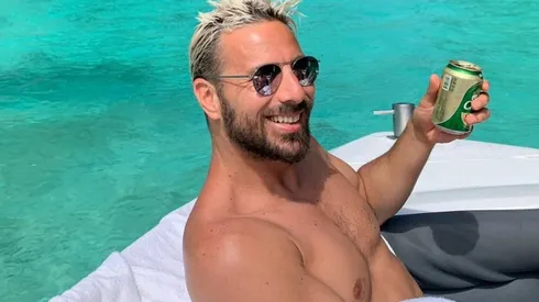 Esta imagen de Claudio Pizarro no cayó bien en el Werder Bremen