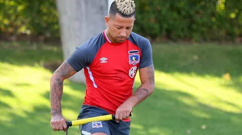 Valencia ya se siente como en casa en Colo Colo.