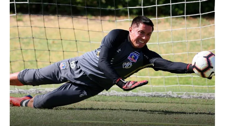 Miguel Pinto, otro formado en Universidad de Chile que viste la camiseta de Colo Colo