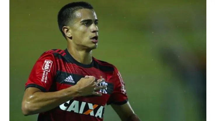 Reinier Jesús en Flamengo.