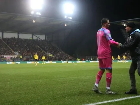 Bravo ingresa como "bombero" en el City
