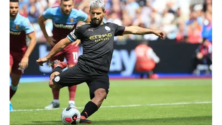 El delantero argentino lleva 244 goles con la camiseta 'Ciudadana'.