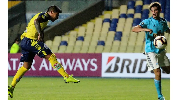 Gol de Patricio Rubio es elegido entre los mejores de la Copa Libertadores 2019