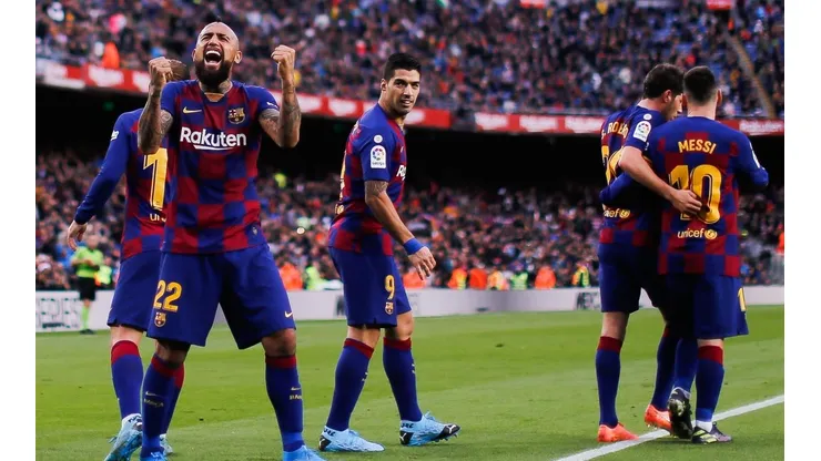 Golazo y triunfo: Arturo Vidal vital en el triunfo del Barca