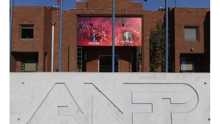 Los clubes de Segunda División amenazan con no jugar el 2020.