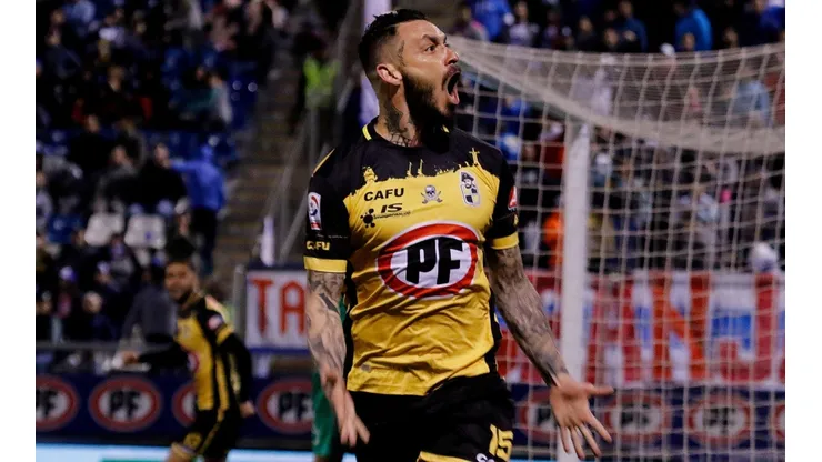 Pinilla sigue en las canchas.