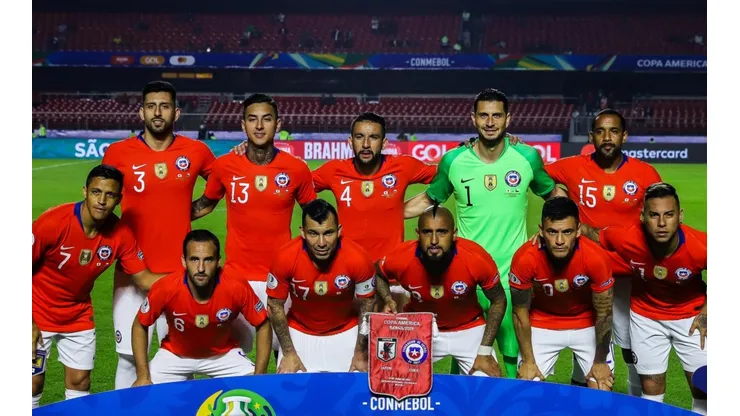 La Roja visitará a Uruguay en la primera fecha de las Eliminatorias.