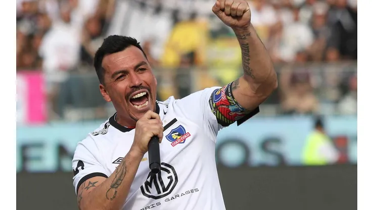 Esteban Paredes se refirió a la no continuidad de Jorge Valdivia.