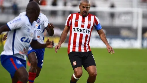 Verón a Maradona: "Delante de las cámaras somos todos guapos"