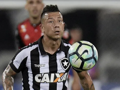 Leo Valencia vuelve a figurar en la órbita de Colo Colo