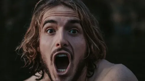 Stefanos Tsitsipas columpia en español las redes sociales del ATP Tour