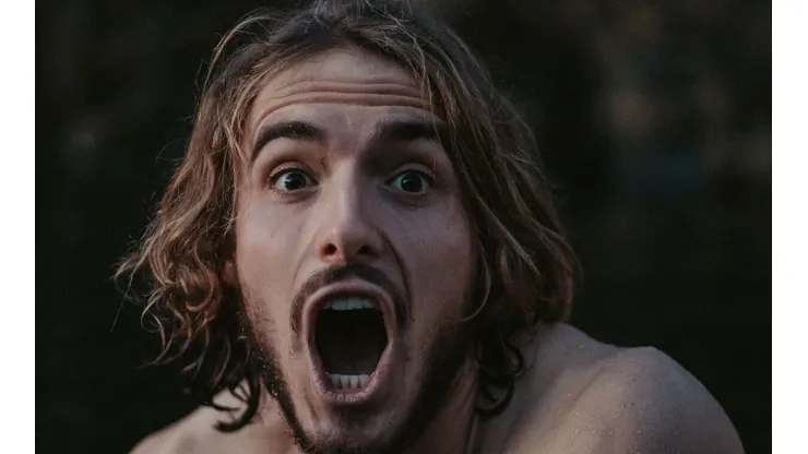 Stefanos Tsitsipas columpia en español las redes sociales del ATP Tour
