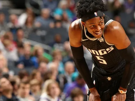 De'Aaron Fox inventa el "tapón con el pie" en la NBA
