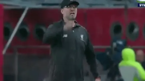 ¡Se calentaron! Intenso cruce entre Jürgen Klopp y Antonio Mohamed en el Mundial de Clubes