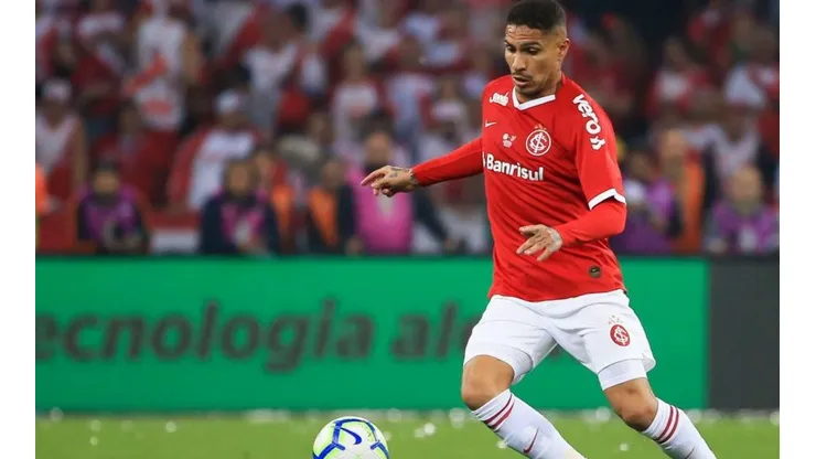 Guerrero no se mueve del Inter