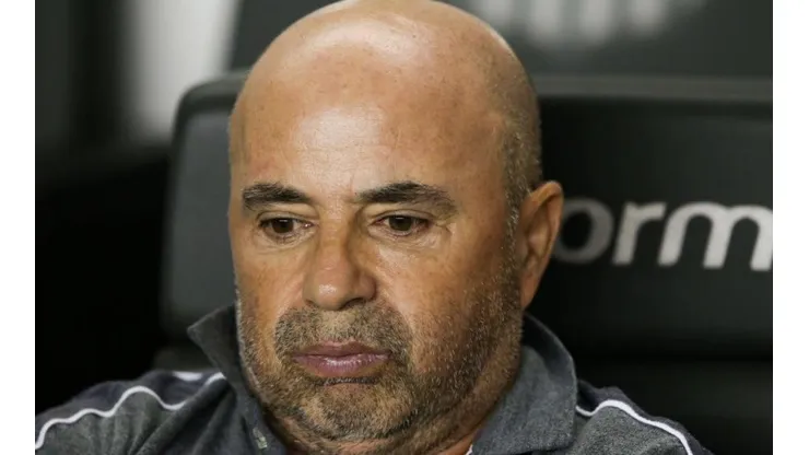 Se fue con polémica de Santos