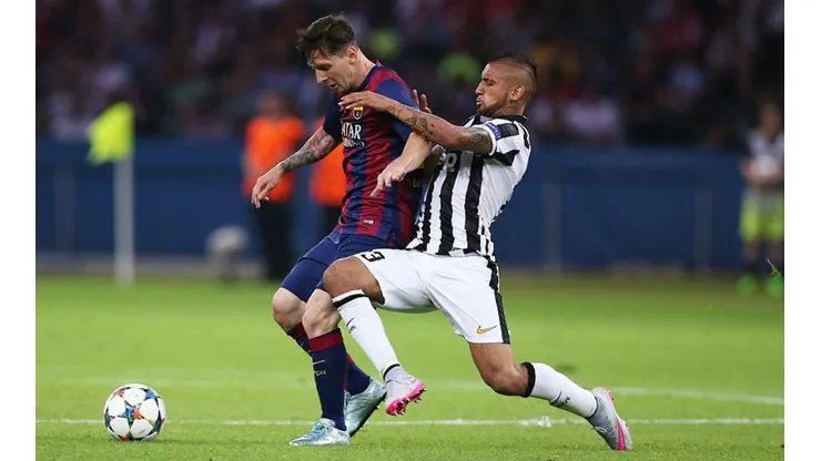 Juventus recuerda golazo de Arturo Vidal luego de conocerse rabieta en práctica del Barcelona