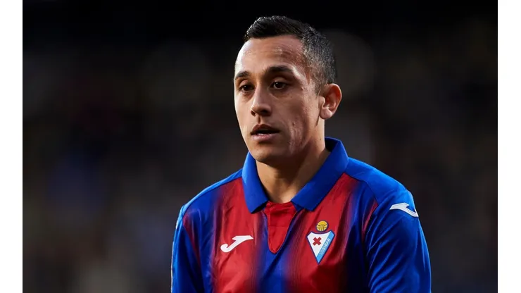 Orellana da tres asistencias en goleada del Eibar en Copa del Rey