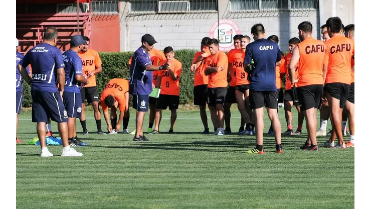 Con Erwin Durán a la cabeza, comienza el trabajo de Unión San Felipe de cara a la liguilla.