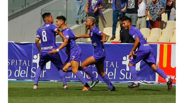 Deportes Concepción regresó al profesionalismo.