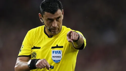 Roberto Tobar fue el mejor árbitro del año en Sudamérica