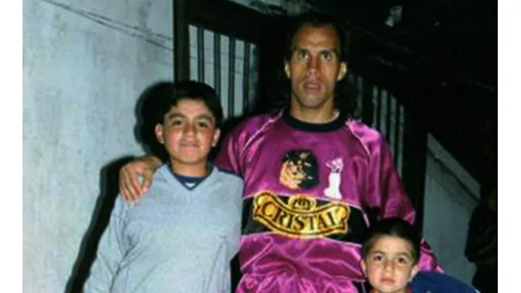 Carlos Navarro Montoya: "Abrazo con el corazón a toda la familia del León de Collao"