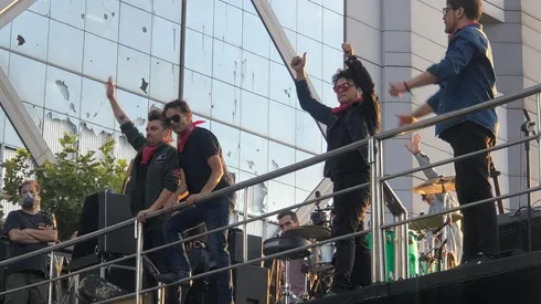 La reunión de Los Bunkers en la Plaza de la Dignidad