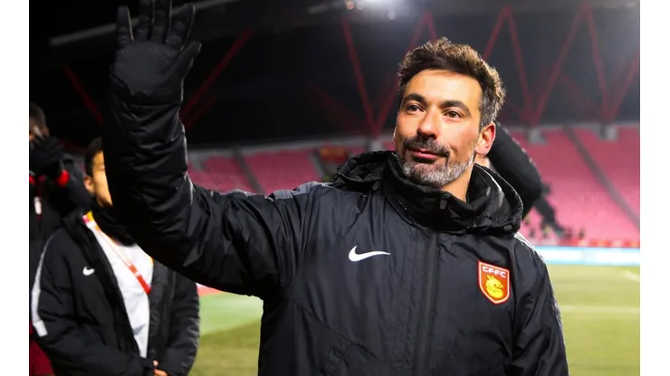 Lavezzi anuncia su retiro del fútbol
