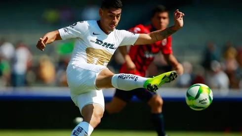 Felipe Mora en Pumas.