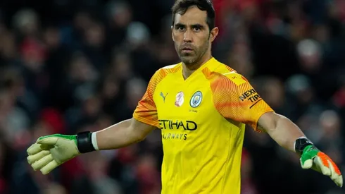 Claudio Bravo fue titular este miércoles en Champions.