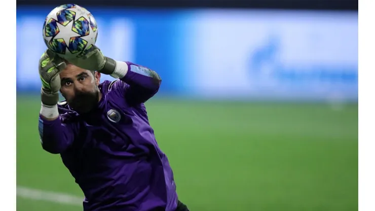 Claudio Bravo consigue un triunfo en Champions League después de tres años