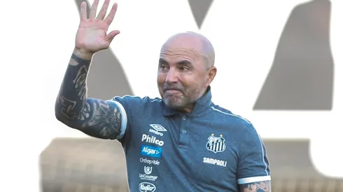 Jorge Sampaoli dejó la grande en Santos.