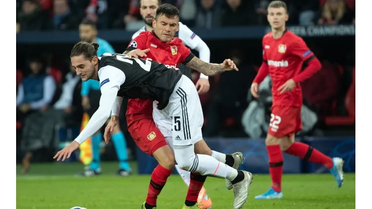 Aránguiz y el Bayer no pudieron contra la Juve.