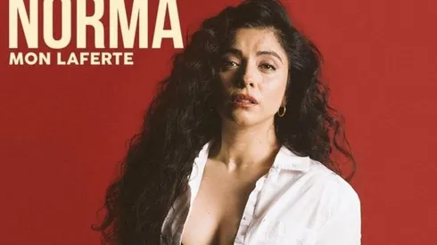 Disco de Mon Laferte está entre los mejores de la década