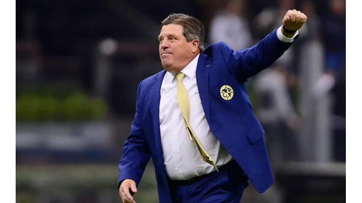 El Piojo Herrera en el América.
