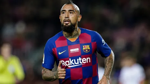 Arturo Vidal se puede ir de Barcelona.